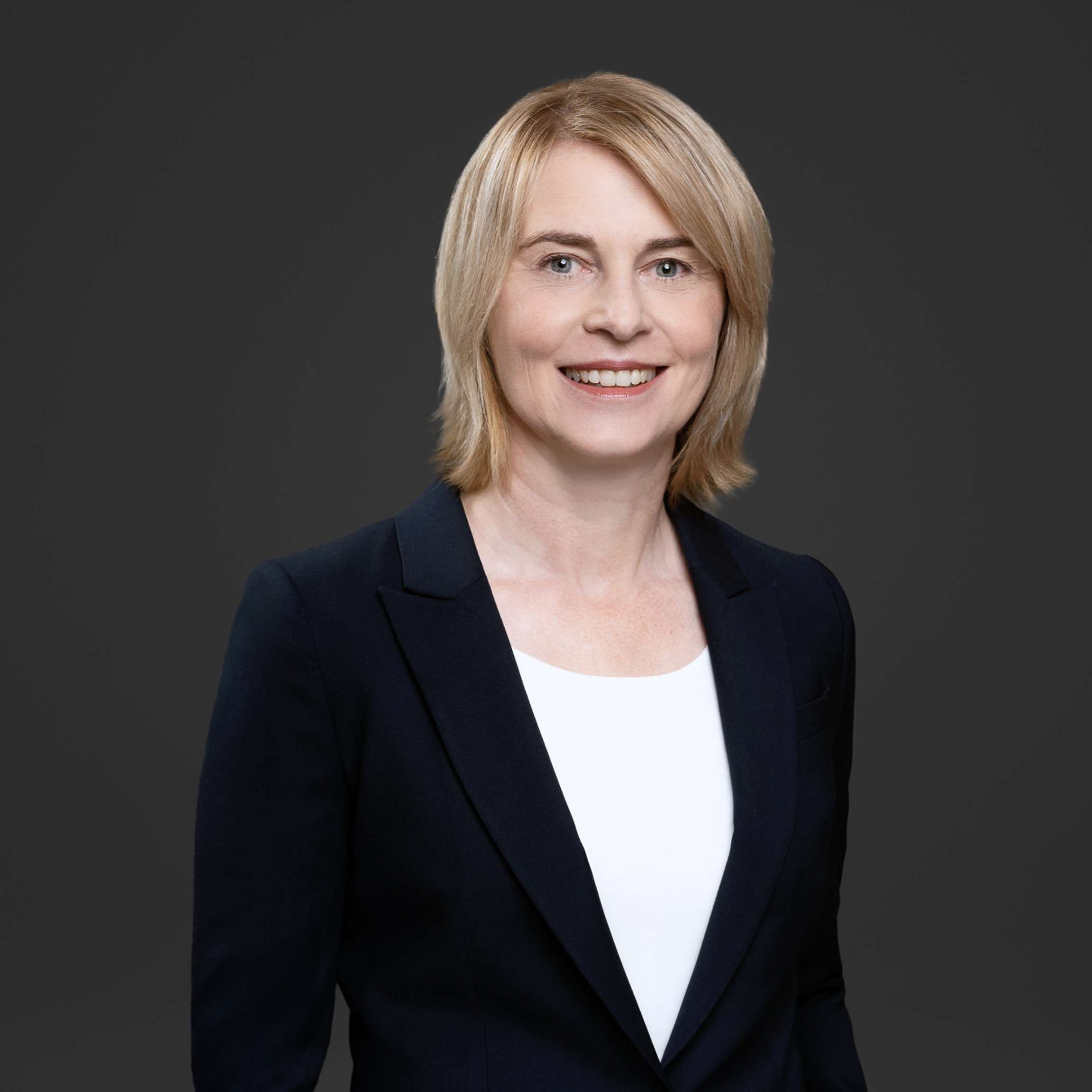 Portrait of Liz Brierley