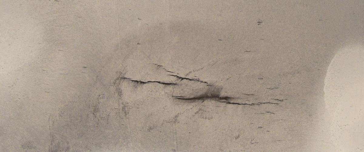 Image of a crack in a pipeline wall.