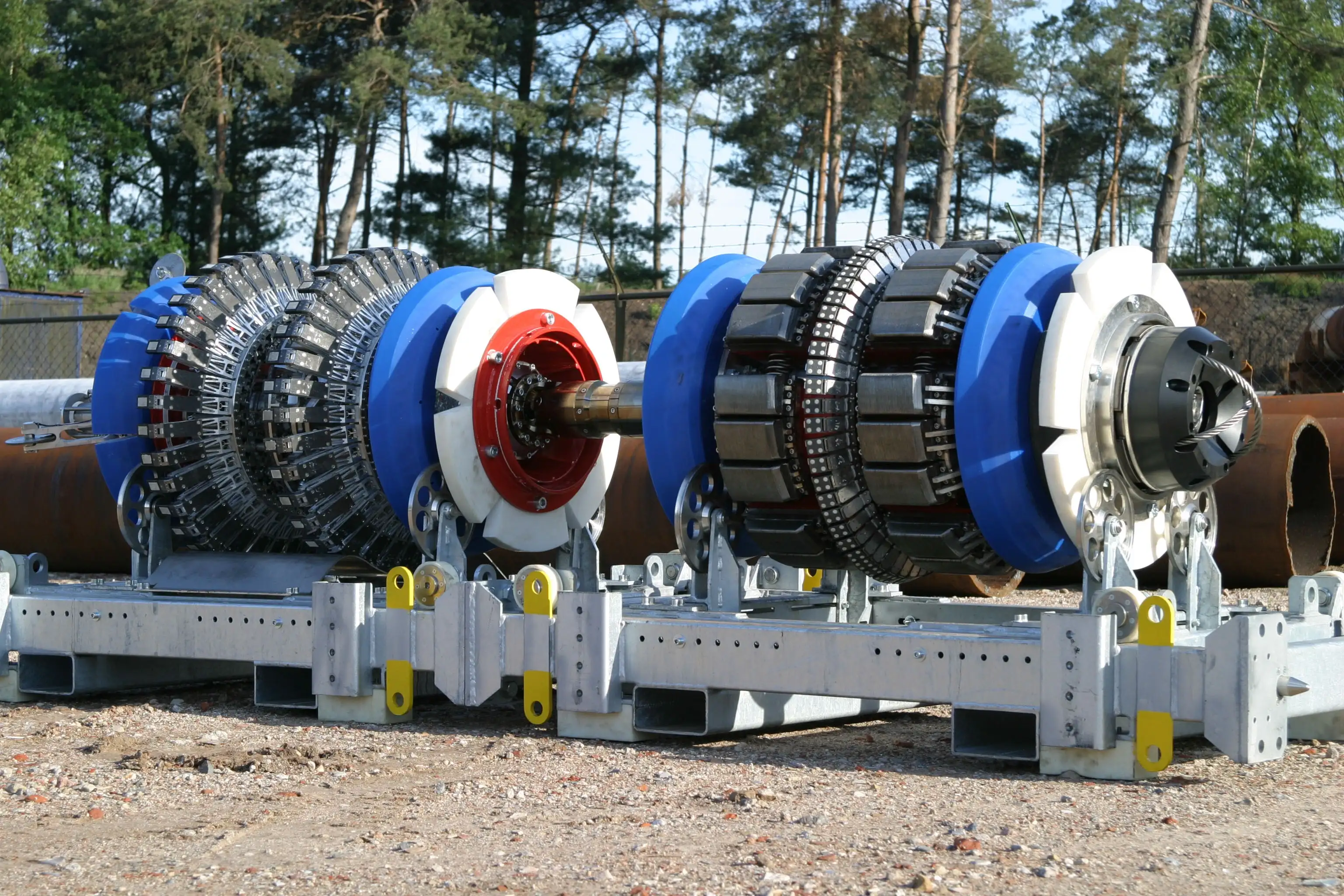 RoCombo MFL-A IEC tool standing outside prepared for transportation.