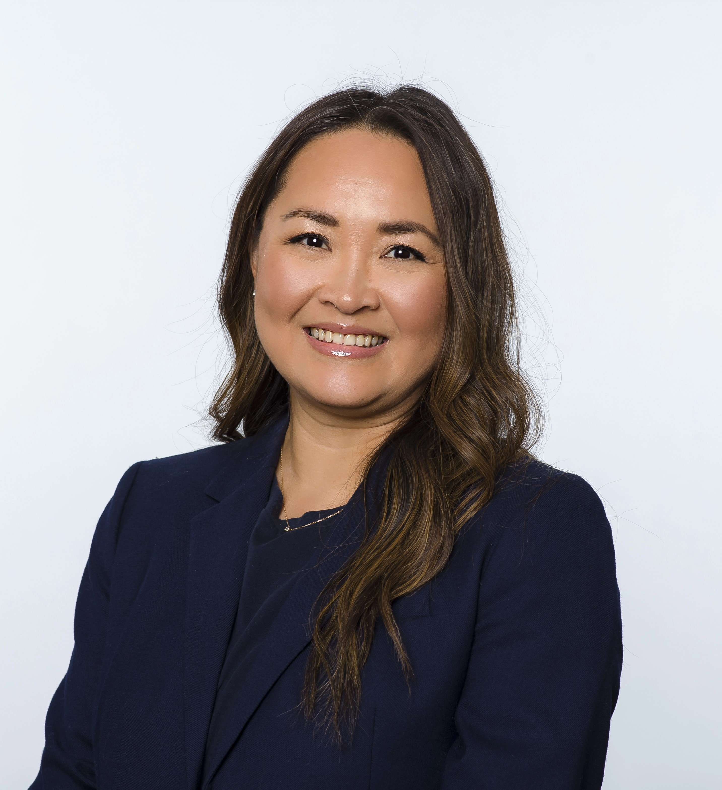 Portrait of Trang Do, Talent Acquisition Specialist at the ROSEN Group.