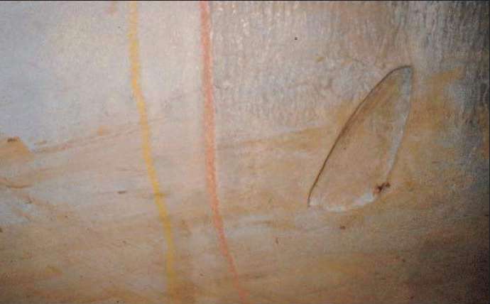 Picture of a sliver defect on a pipeline.