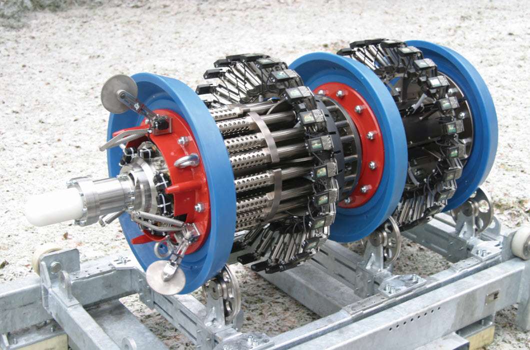 Picture of our RoCorr IEC tool for internal metal loss detection and sizing.