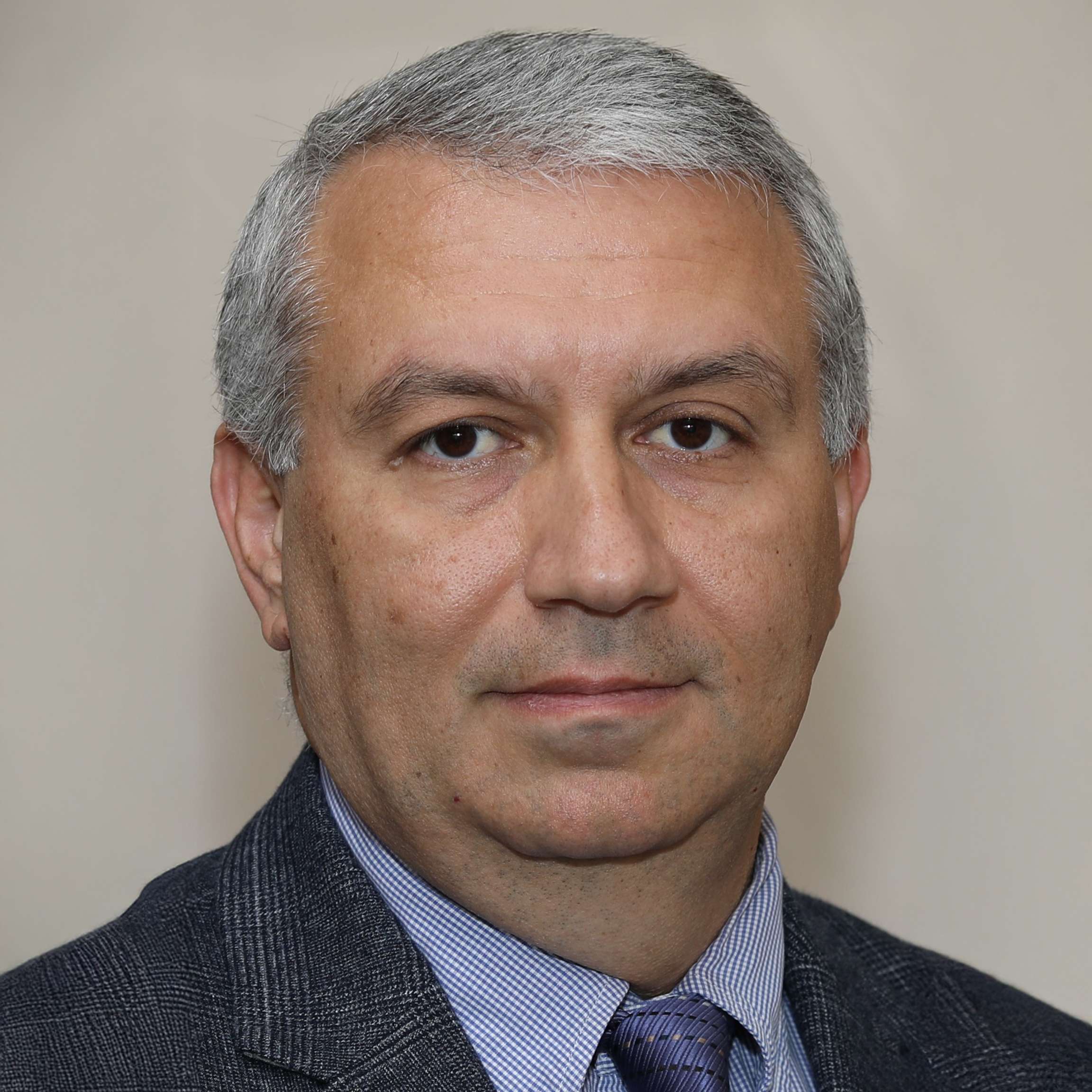 Portrait of Mehdi Fardi.