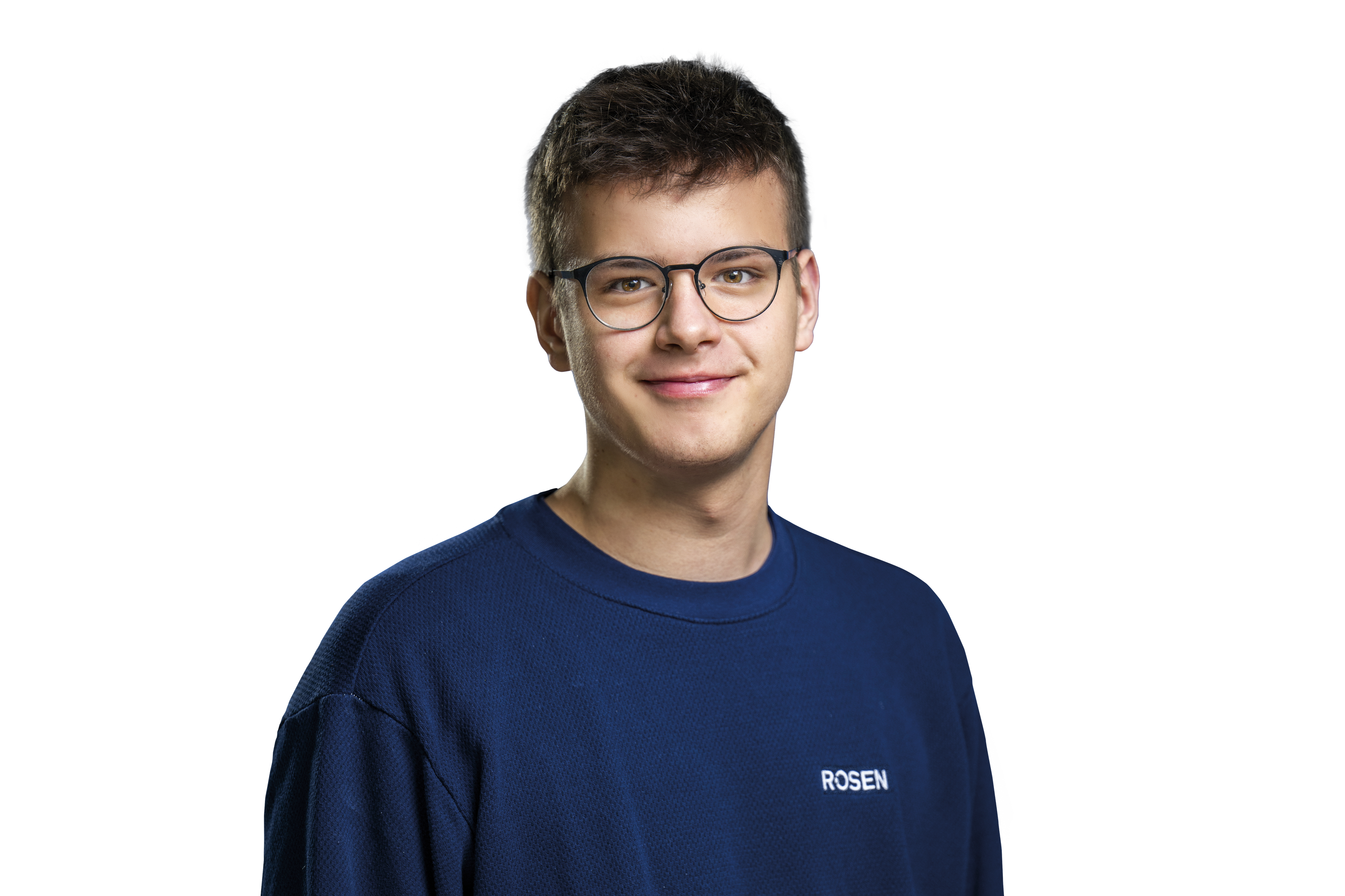 Porträt eines Auszubildenden zum Elektroniker für Geräte und Dienste.