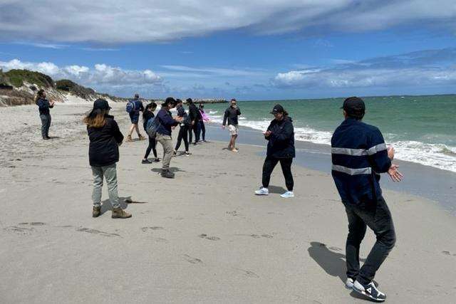 Beach clean up initiated by ROSEN in Perth